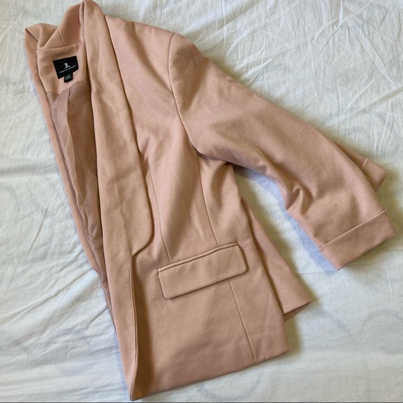 Blush Pink Blazer - Picture 8 of 8